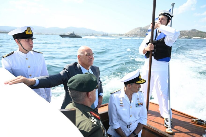 Υπουργείο Άμυνας: Κι επίσημα στον στόλο του Πολεμικού Ναυτικού το νέο πλοίο «Περσέας» - Παρουσία Δένδια η τελετή παράδοσης