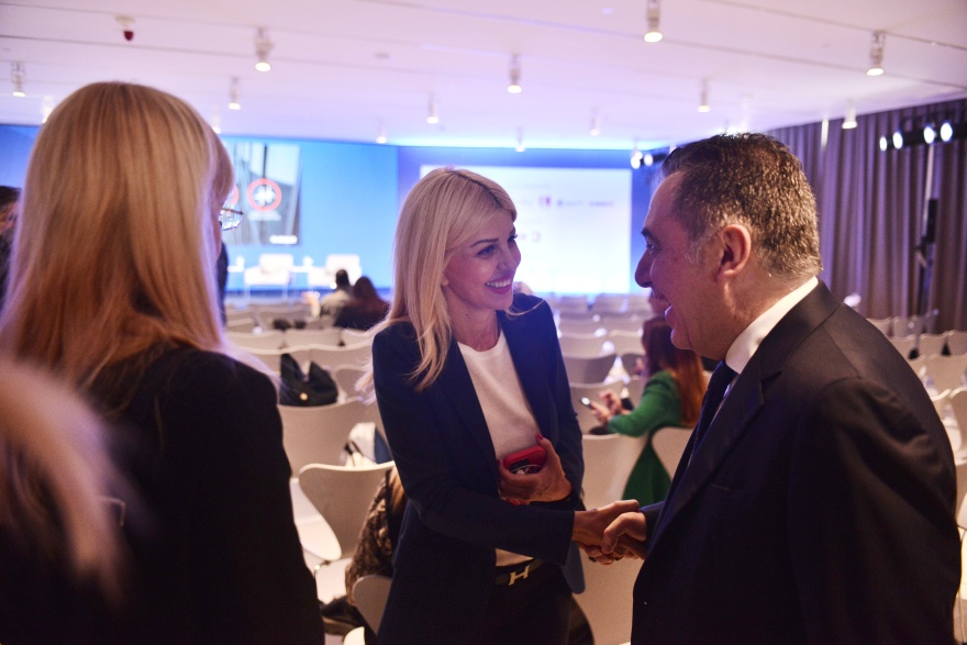 Εθνικό σχέδιο για να γίνει πιο ανταγωνιστικός ο ελληνικός τουρισμός - Δείτε φωτογραφίες και βίντεο από το συνέδριο του Travel.gr