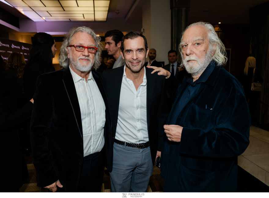 Επίσημη πρεμιέρα γεμάτη συγκίνηση για την ταινία «Φόνισσα»  - Το  μήνυμα της Καρυοφυλλιάς Καραμπέτη για το σεξισμό και την έμφυλη βία