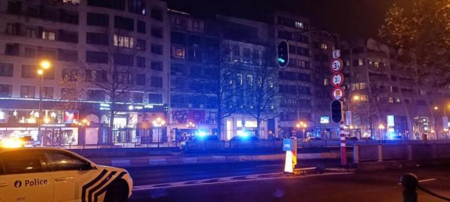 Συναγερμός στις Βρυξέλλες: Πυροβολισμοί και τέσσερις τραυματίες