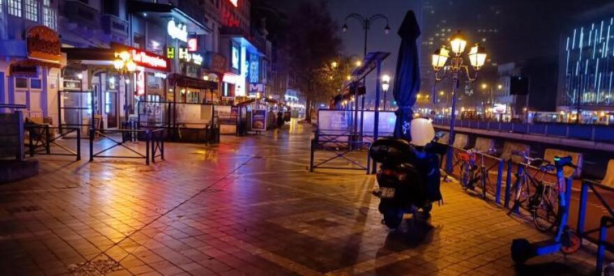 Συναγερμός στις Βρυξέλλες: Πυροβολισμοί και τέσσερις τραυματίες