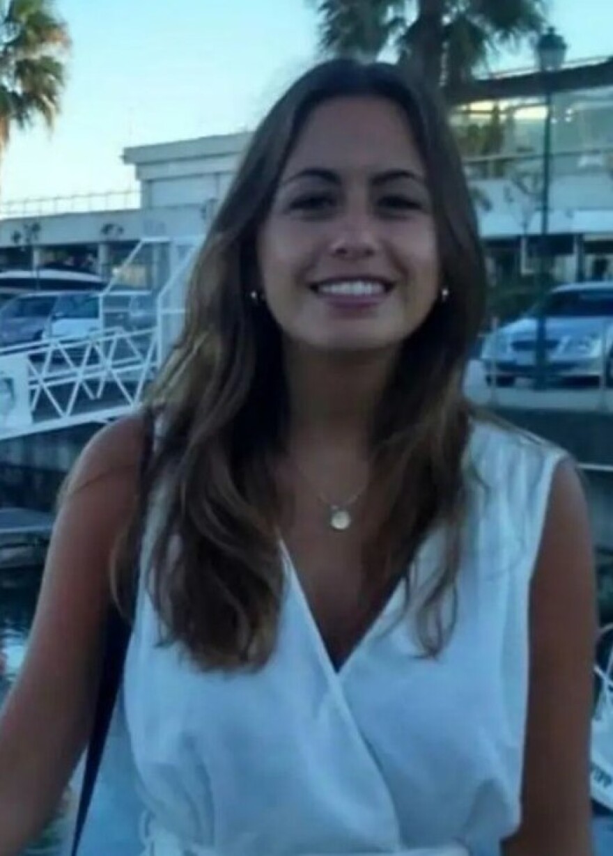 Σκάνδαλο στην Ισπανία: Ο ταυρομάχος Χουάν Ορτέγα άφησε τη νύφη «στα κρύα του λουτρού» μία ώρα πριν τον γάμο