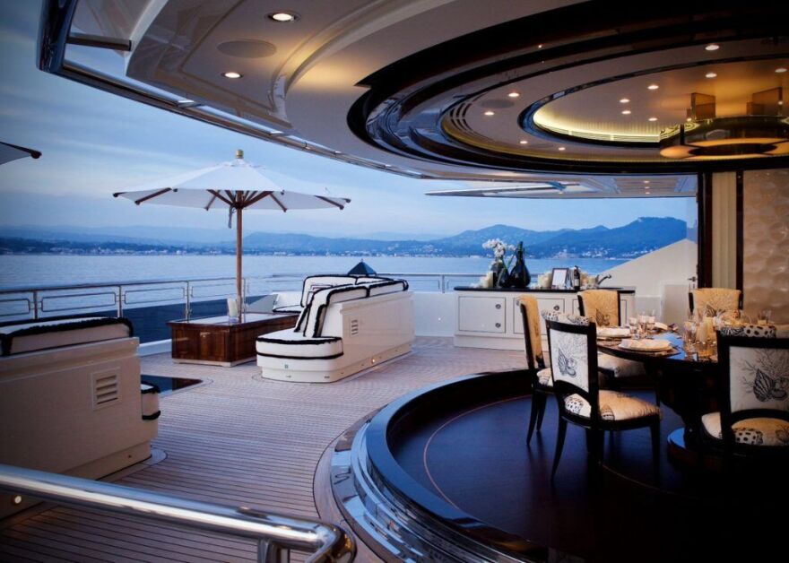 Alfa Nero: «Κόλλησε» στην Καραϊβική το πρώην mega yacht της Γιάννας Αγγελοπούλου