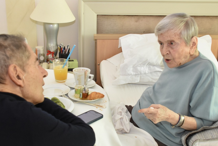 Αρβελέρ στον Δανίκα: Ο Ανδρόνικος έκανε λάθος, έχω πέντε ευρήματα ότι ο Μέγας Αλέξανδρος ετάφη στη Βεργίνα