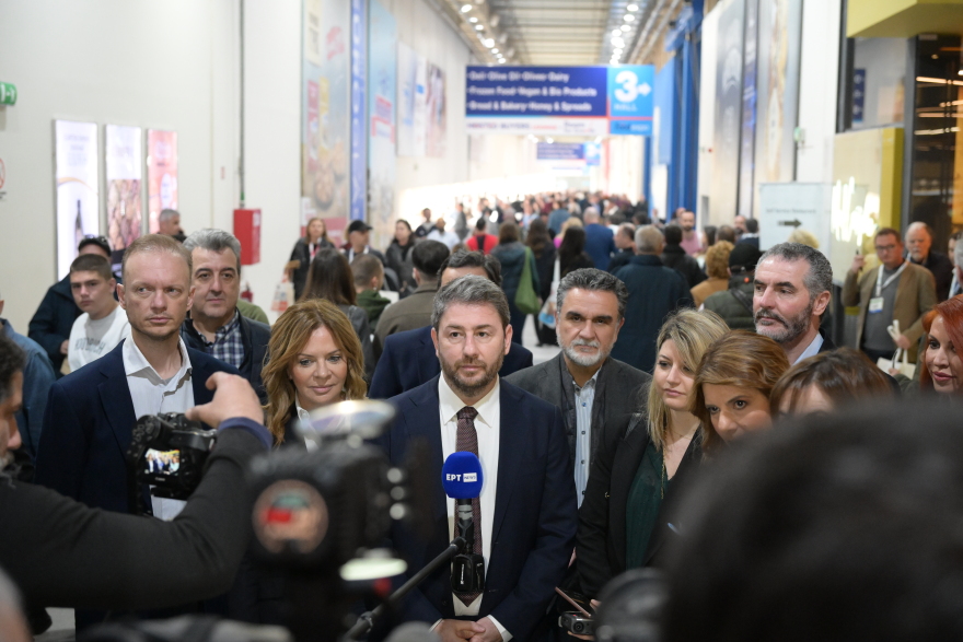 Ανδρουλάκης: Οι πολίτες πληρώνουν ακριβά την κυβερνητική θεωρία ότι η αγορά αυτορυθμίζεται