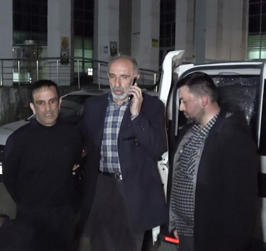 Τουρκία: Σκότωσε τη σύζυγο με 16 μαχαιριές και την κόρη με 12 όταν προσπάθησε να τον σταματήσει