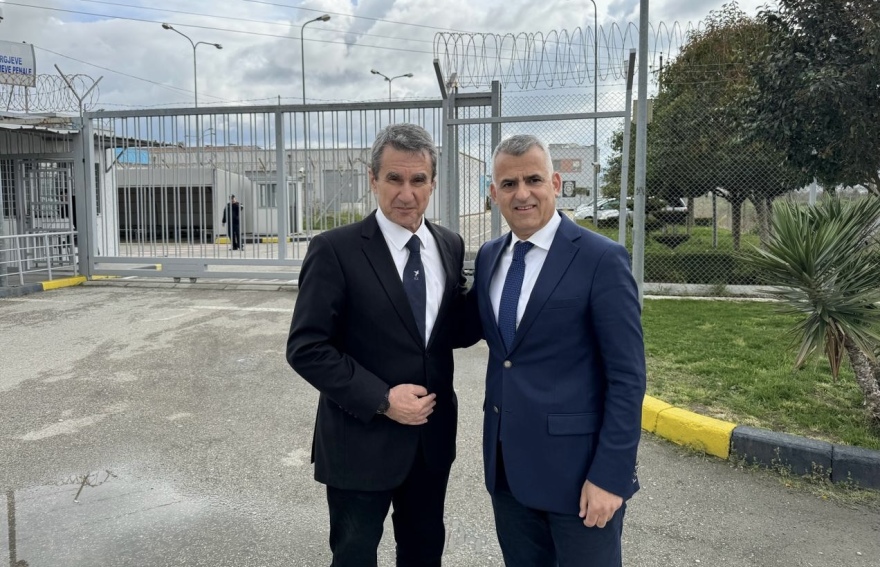 Μπελέρης σε Λοβέρδο: Μου ζητούν να παραιτηθώ από δήμαρχος Χειμάρρας για να με αφήσουν ελεύθερο