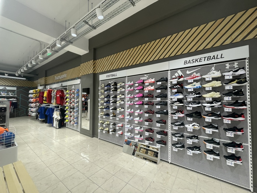 Ο Όμιλος που δημιουργεί μοναδικές καταναλωτικές εμπειρίες, καινοτομεί και αναπτύσσεται