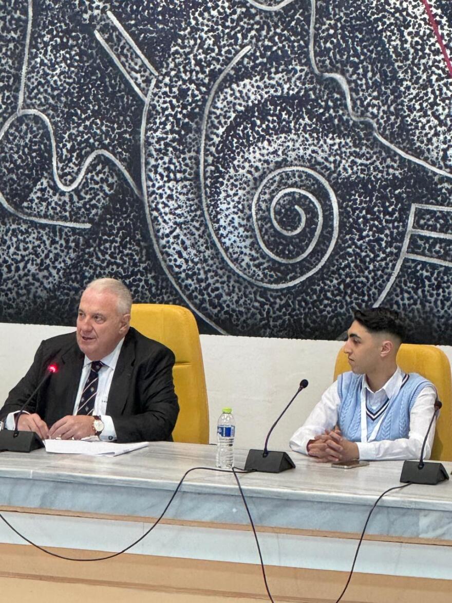 Σάκης Κεχαγιόγλου: Ομιλία στη Νομική Κομοτηνής σε 400 και πλέον φοιτητές