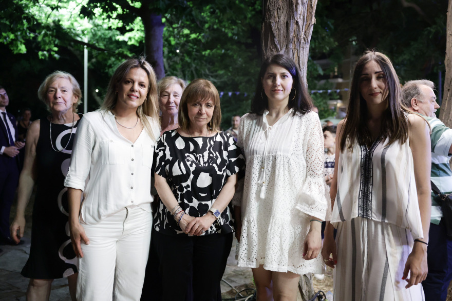 Σακελλαροπούλου: Η έμφυλη βία μας αφορά όλους και πρέπει ως κοινωνία να την καταδικάζουμε