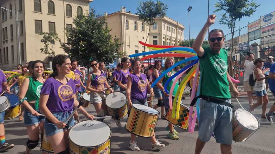 Θεσσαλονίκη: Ολοκληρώθηκε η μεγάλη παρέλαση υπερηφάνειας του Europride - Δείτε βίντεο και φωτογραφίες