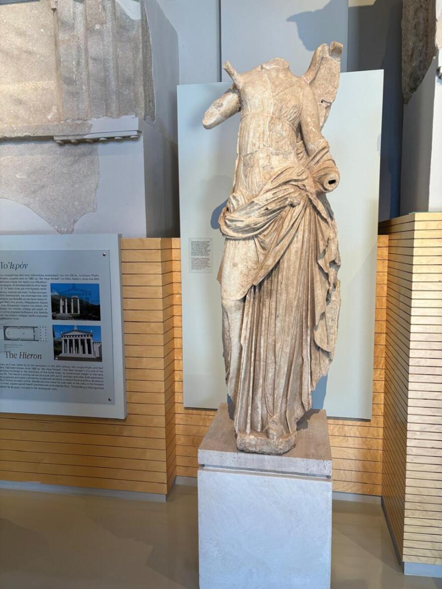 Υπουργείο Πολιτισμού: Εγκαινιάστηκε το αποκατεστημένο Αρχαιολογικό Μουσείο στη Σαμοθράκη - Δείτε φωτογραφίες