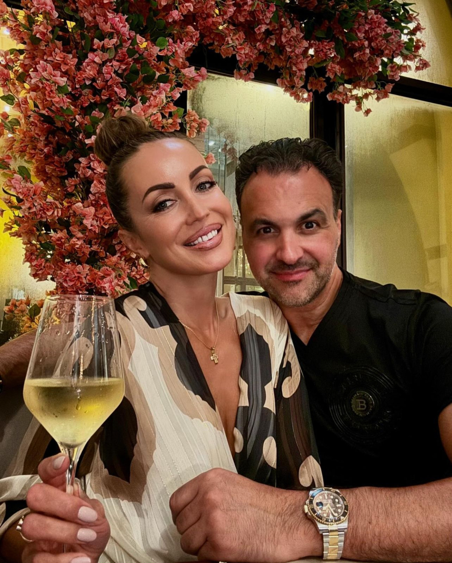 Κρήτη - Σύζυγος Ελληνοκαναδού χρηματιστή στο protothema.gr: Όταν χτυπούσαν τον άντρα μου ήταν σαν να βρίσκομαι στην κόλαση 