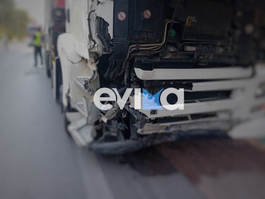 Εύβοια: Τροχαίο στη Λάμψακο με σοβαρά τραυματισμένο οδηγό αυτοκινήτου - Βίντεο και φωτογραφίες