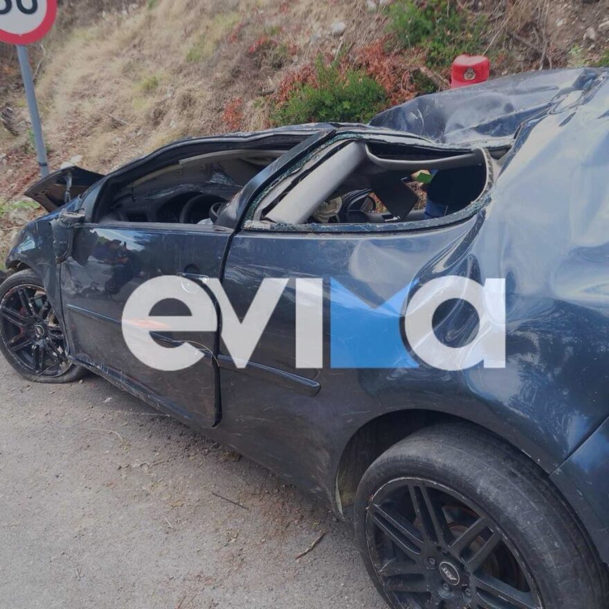 Αυτοκίνητο έπεσε σε γκρεμό στην Εύβοια - Τέσσερις τραυματίες, δείτε φωτογραφίες