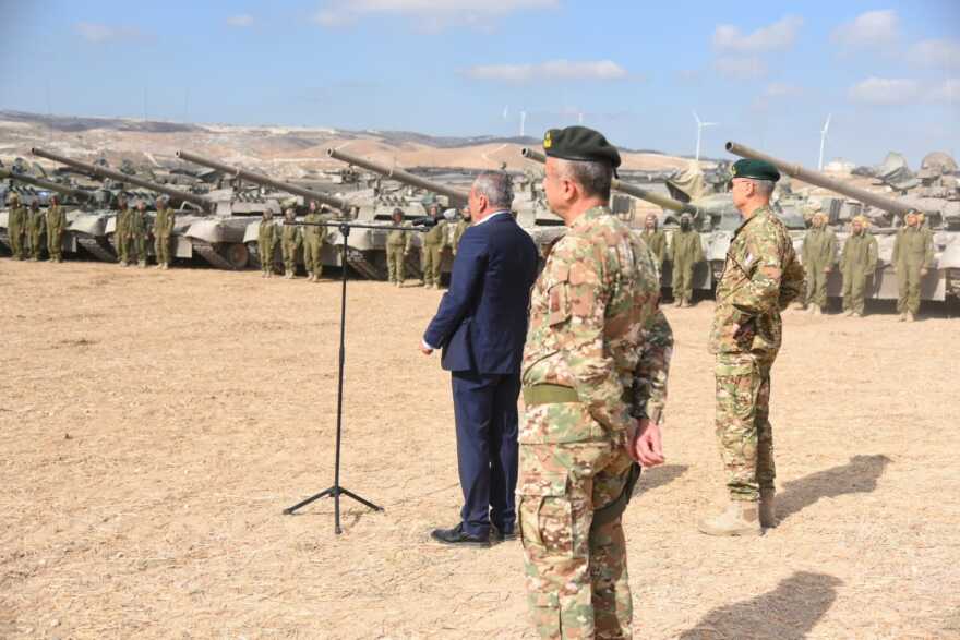 Κύπρος: Ελληνικά F-16 στην άσκηση «Ιρις» πάνω από τη Λάρνακα - Δείτε βίντεο