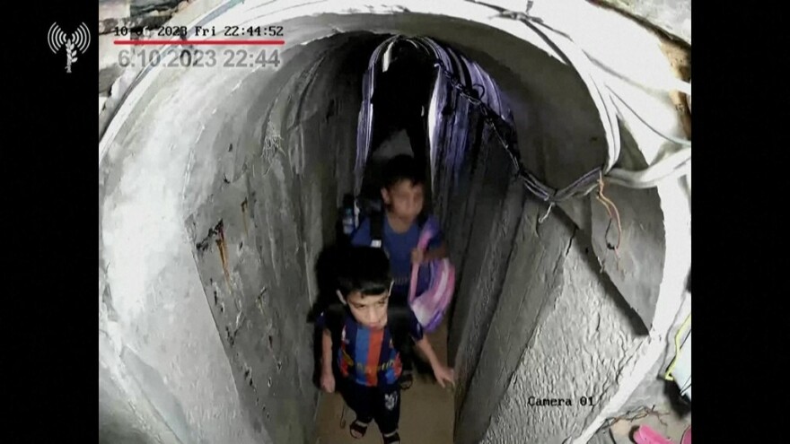 IDF: Εδώ κρυβόταν ο Σινουάρ, πώς εντοπίστηκε - Βίντεο από τη στιγμή που καταφεύγει με την οικογένειά του σε τούνελ