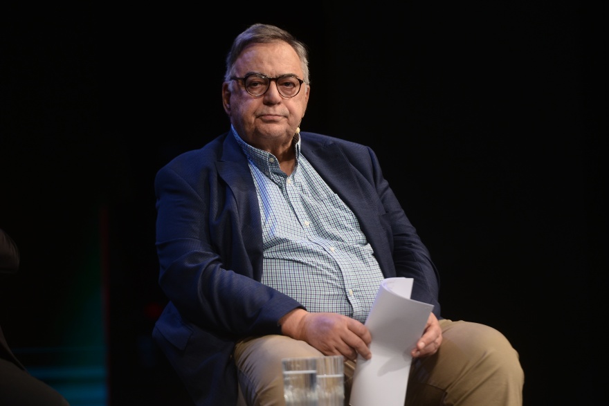 Τσίπρας: Άφησε ανοιχτό παράθυρο για ένα νέο «πολιτικό υποκείμενο αλλαγής»