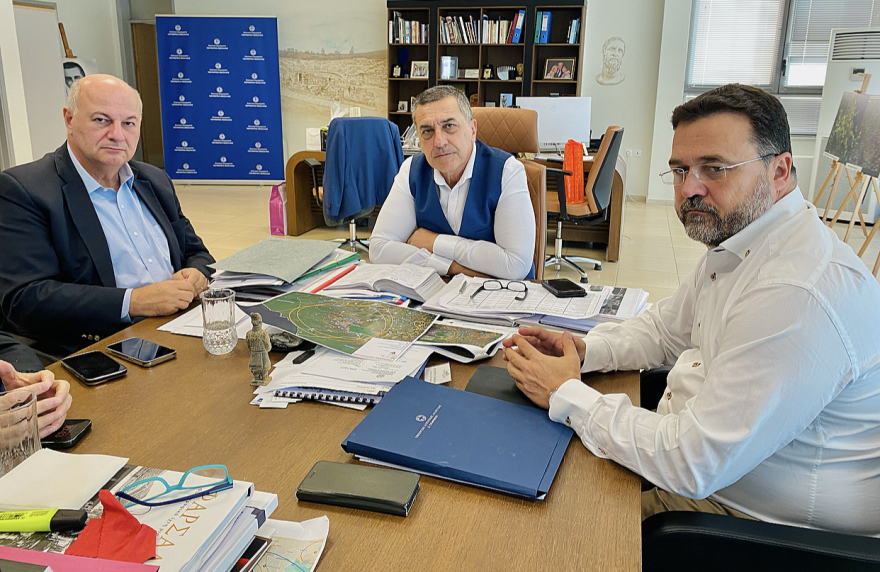 Συνάντηση Τσιάρα - Κουρέτα: Μέχρι τέλος Νοεμβρίου οι αποζημιώσεις για πανώλη και ευλογιά