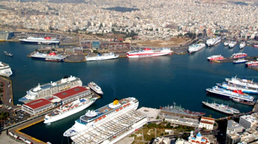 Διακοπές 2024 με πλοίο: Το ίδιο πανάκριβα με πέρυσι τα ναύλα