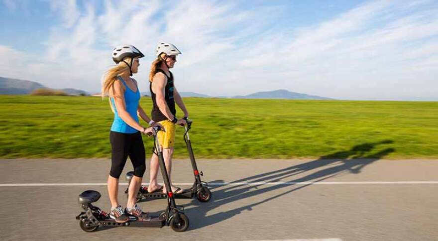 Πατίνια με άδεια κυκλοφορίας και ασφάλιση: Τι ισχύει σε άλλες χώρες της Ευρώπης και τι μελετά η Ελλάδα