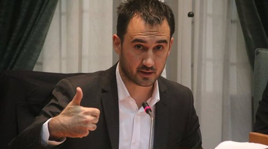  Όλα του comeback δύσκολα για τον Αλέξη Τσίπρα... 