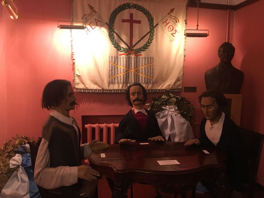 Φωτογραφίες: Η πρώτη ελληνική παρέλαση πραγματοποιήθηκε στην Οδησσό