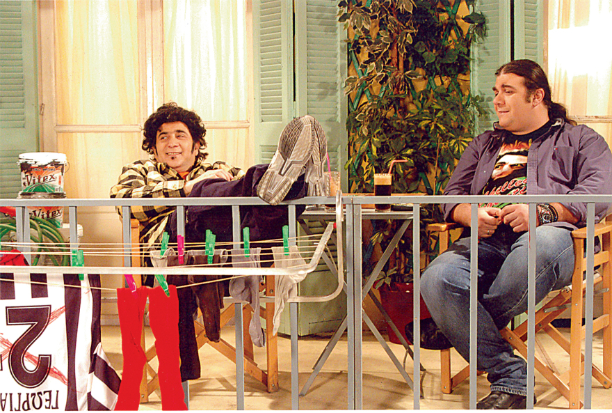 Οι «Δέκα Μικροί Μήτσοι» ζουν ένα δράμα