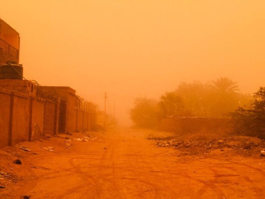 Αμμοθύελλα «σκέπασε» το Χαρτούμ - Ακυρώθηκαν πτήσεις