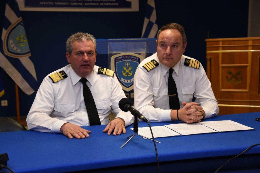 Σύρος: Διαφυγόντα κέρδη 4,7 εκατ. ευρώ από τα λαθραία τσιγάρα που βρέθηκαν σε φορτηγό πλοίο