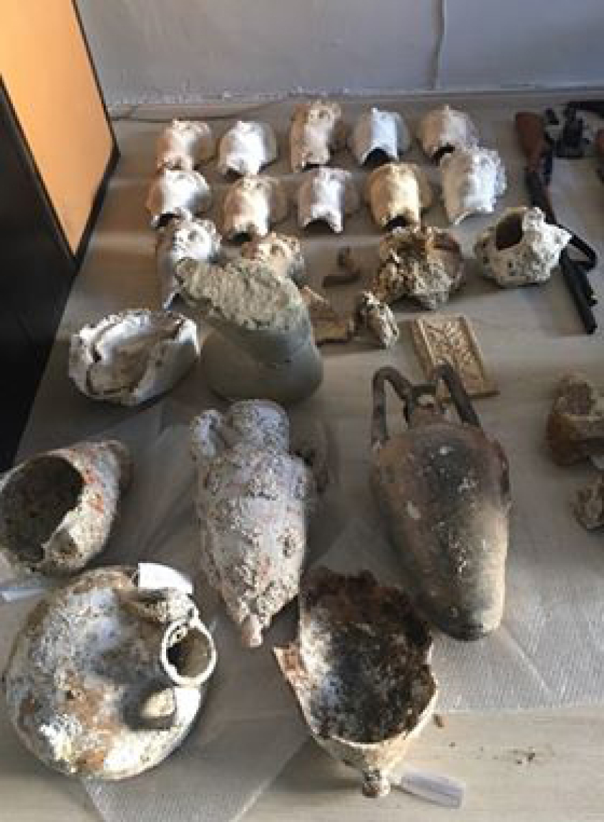 Συνελήφθη Γερμανός αρχαιοκάπηλος: Βρέθηκαν δεκάδες αντικείμενα στη βίλα του