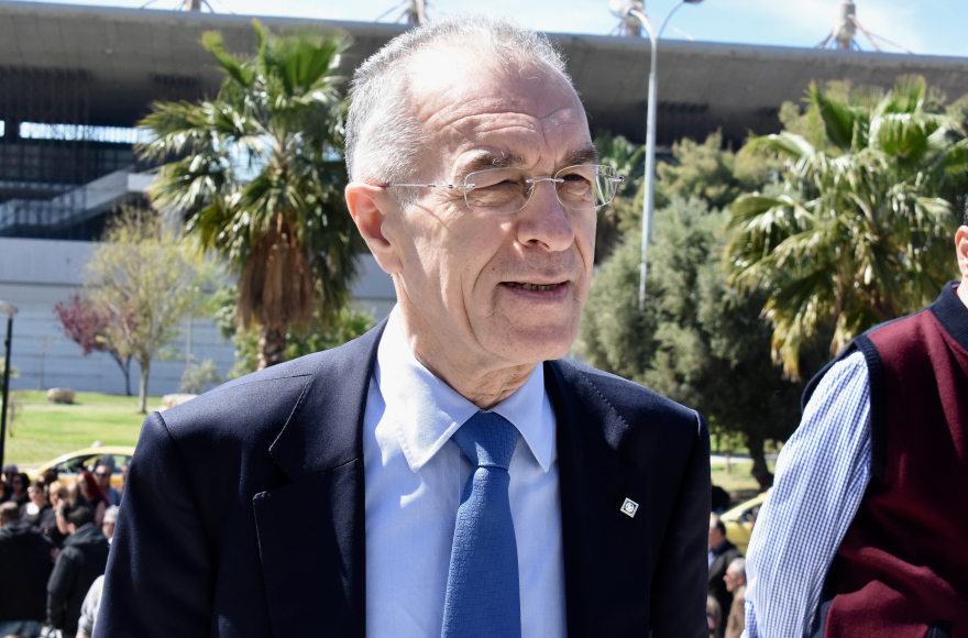 Ανείπωτη θλίψη στο τελευταίο «αντίο» στον Στέλιο Σκλαβενίτη