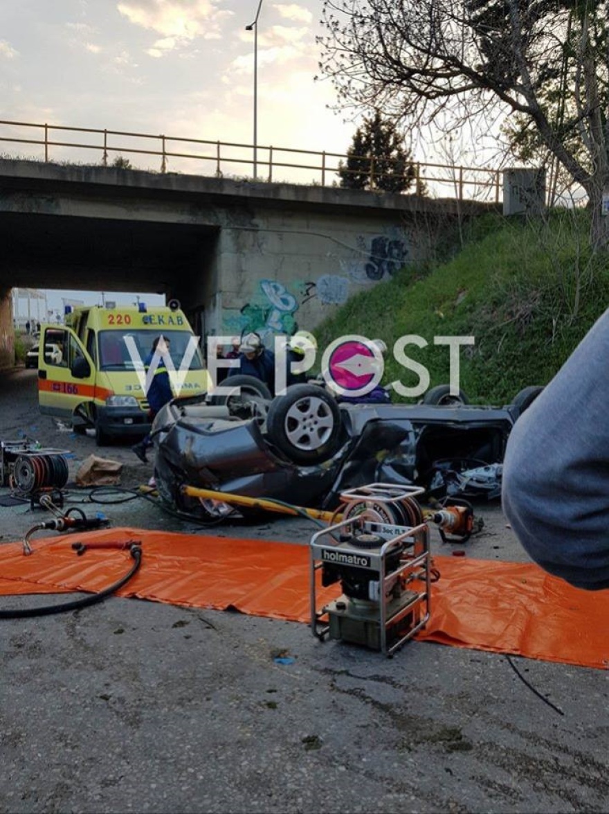 Θεσσαλονίκη: Ένας νεκρός και τρεις τραυματίες σε τροχαίο δυστύχημα (βίντεο)