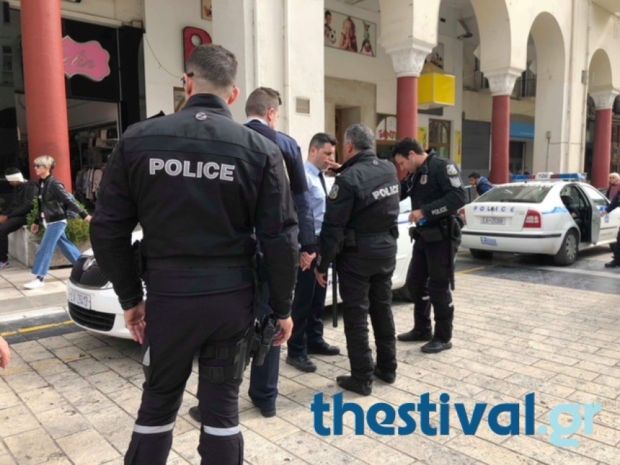 Θεσσαλονίκη: Άγριο ξύλο μεταξύ Πακιστανών στο κέντρο της πόλης (φωτογραφίες)