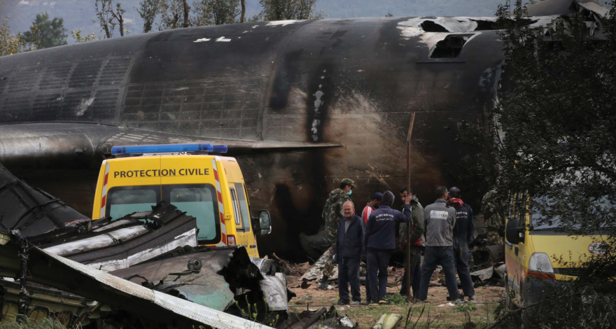 Αλγερία: «Έπιασε φωτιά το φτερό» - Οι πρώτες μαρτυρίες για την τραγωδία των 257 νεκρών