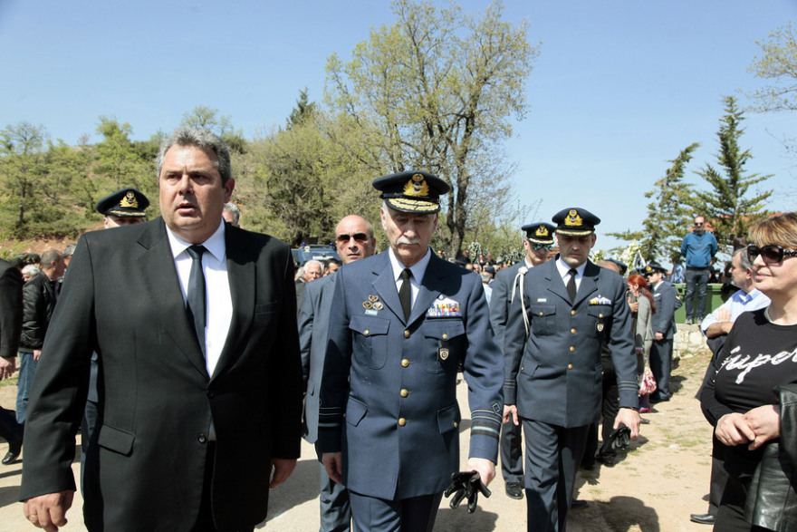 Η Ελλάδα αποχαιρέτησε τον ήρωα σμηναγό