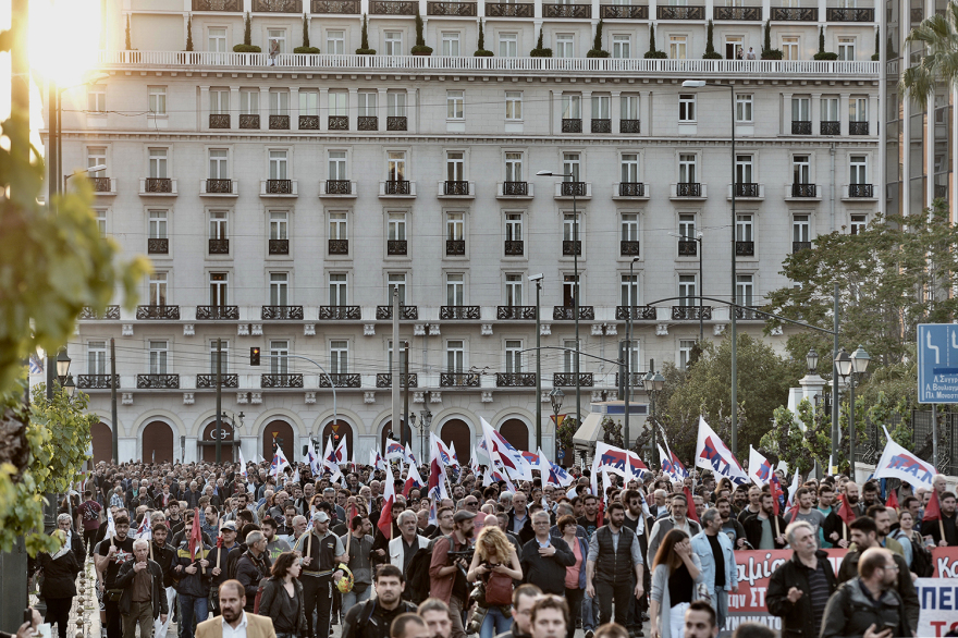 Πάνω από 20.000 διαδηλωτές στην αντιπολεμική συγκέντρωση του ΚΚΕ 