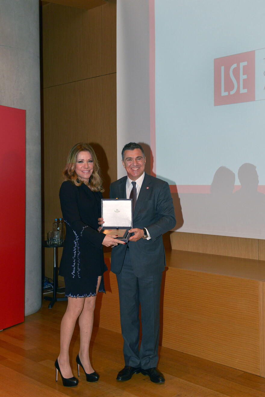 Ο ελληνικός σύλλογος αποφοίτων του LSE βράβευσε την Μαριάννα Λάτση