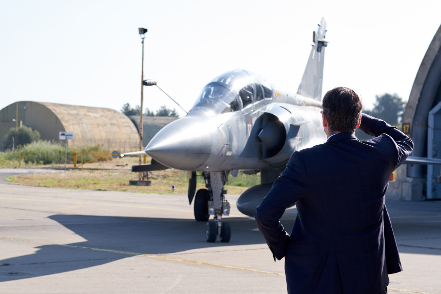 Μήνυμα Μητσοτάκη από τη 114ΠΜ του σμηναγού Μπαλταδώρου: Δεν πρόκειται να μπούμε σε λογικές ανταλλαγής