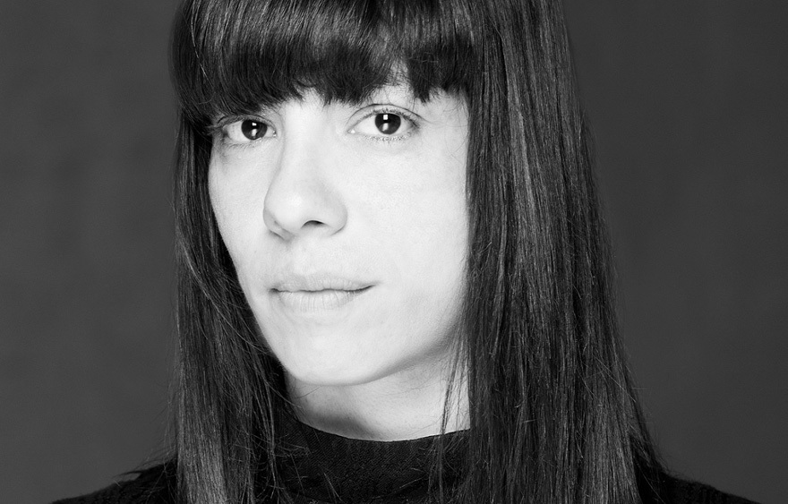 Έξι παραστάσεις και τρεις ταινίες