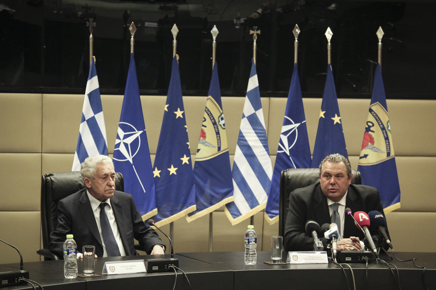 Γαλλικές φρεγάτες και αναβάθμιση F-16: Η γκάφα και το μυστικό