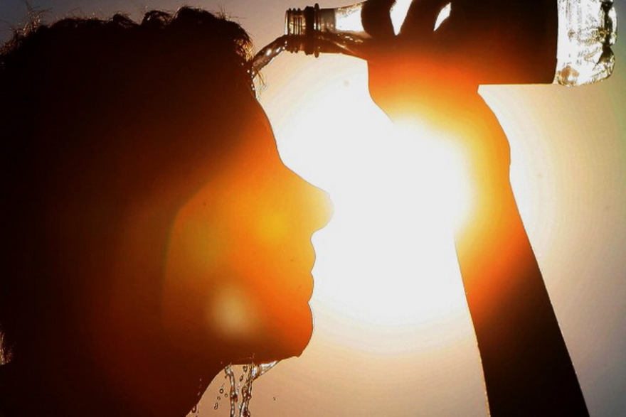 Αλλάζουν τα καλοκαίρια μας, θα γίνουν πιο ζεστά και απρόβλεπτα