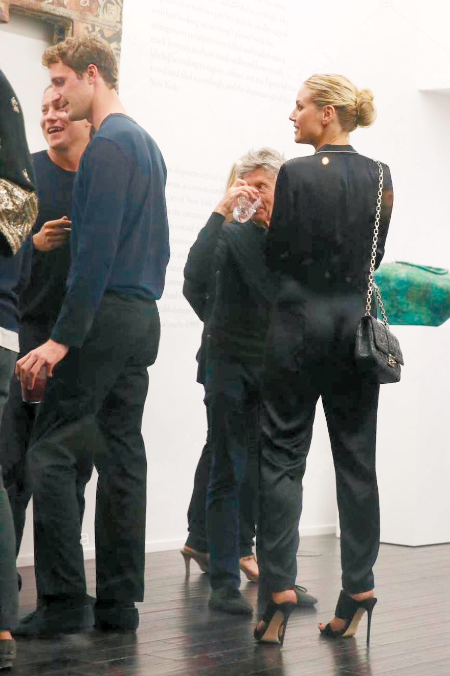 Θεόδωρος Νιάρχος: Μεγιστάνας, σέρφερ και γκαλερίστας