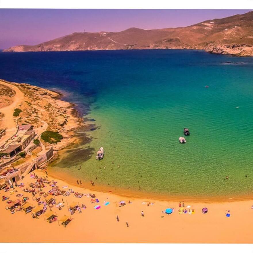 Μύκονος: Η Φτελιά εάλω...