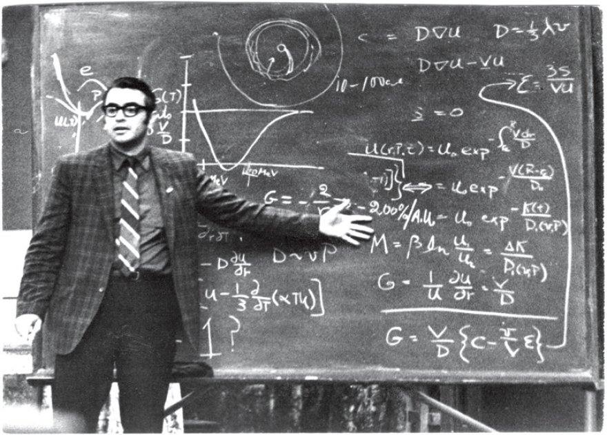 Σταμάτης Κριμιζής:  Καλά,  αυτός  τους κατάλαβε νωρίς...