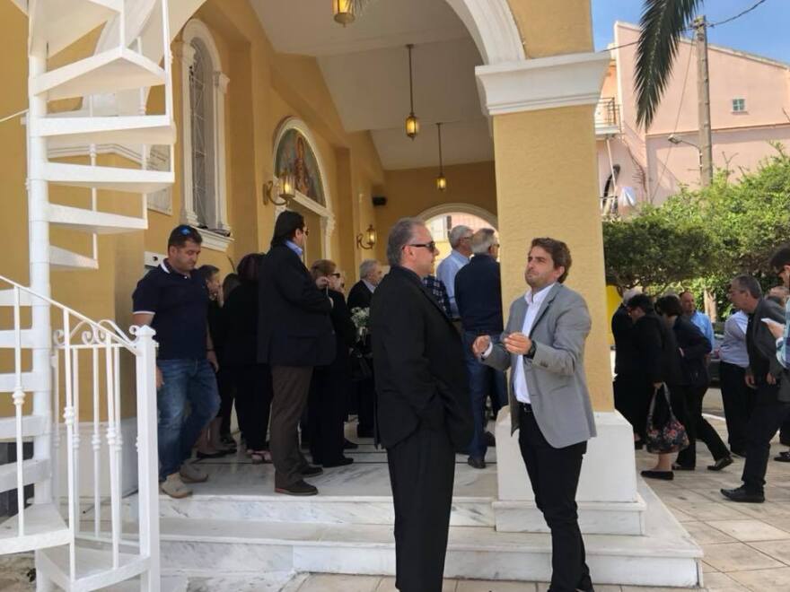 Στην Κεφαλονιά είπαν το τελευταίο αντίο συγγενείς και φίλοι στον Γιώργο Κουρή
