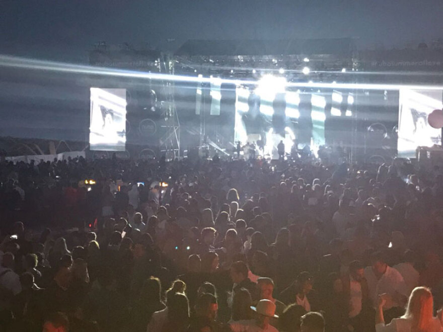 Ρέμος: Γλέντησε τη Μαύρη Θάλασσα και την ελίτ της Ρουμανίας