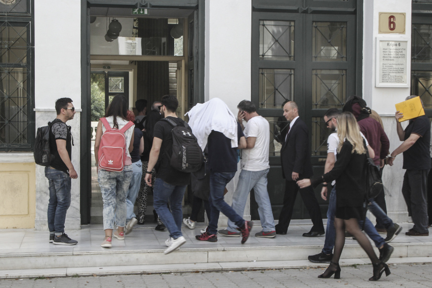 Αυτά είναι τα τέρατα που έκλεβαν τα φάρμακα των καρκινοπαθών