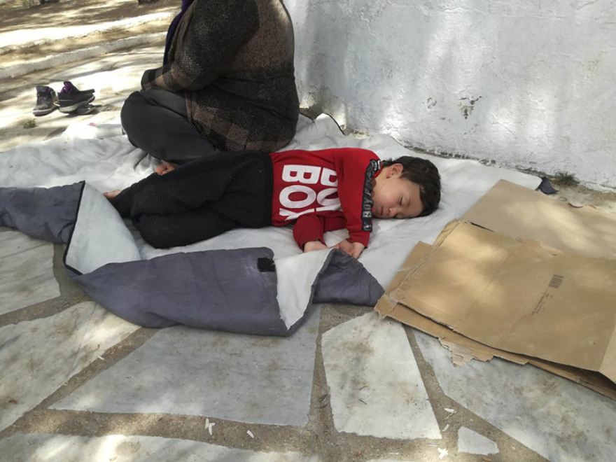 Θεσσαλονίκη ώρα μηδέν: Πρόσφυγες και μετανάστες κατακλύζουν την πόλη