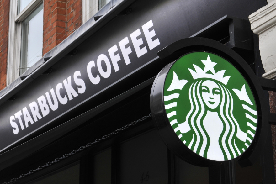 Παγκόσμια συμμαχία Nestle-Starbucks έναντι 7,15 δισ. δολαρίων